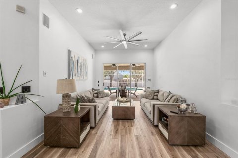 Villa ou maison à vendre à Gotha, Floride: 5 chambres, 300.26 m2 № 2149738 - photo 8