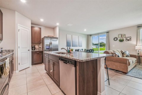 Casa en venta en Plant City, Florida, 4 dormitorios, 169.36 m2 № 1906555 - foto 8