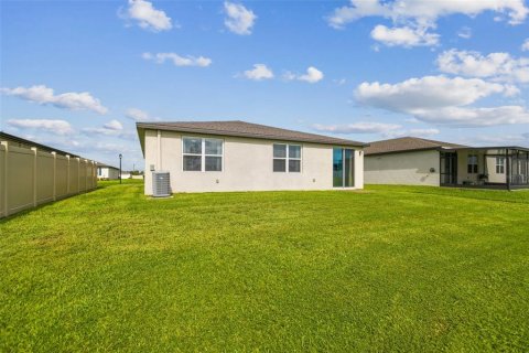 Casa en venta en Plant City, Florida, 4 dormitorios, 169.36 m2 № 1906555 - foto 3