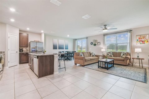 Casa en venta en Plant City, Florida, 4 dormitorios, 169.36 m2 № 1906555 - foto 13