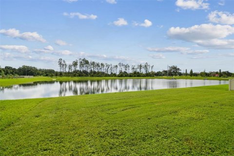 Casa en venta en Plant City, Florida, 4 dormitorios, 169.36 m2 № 1906555 - foto 2