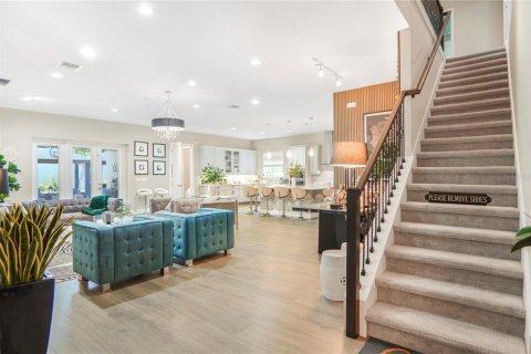Casa en alquiler en Winter Garden, Florida, 6 dormitorios, 391.03 m2 № 1906124 - foto 3