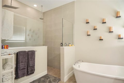 Casa en alquiler en Winter Garden, Florida, 6 dormitorios, 391.03 m2 № 1906124 - foto 24