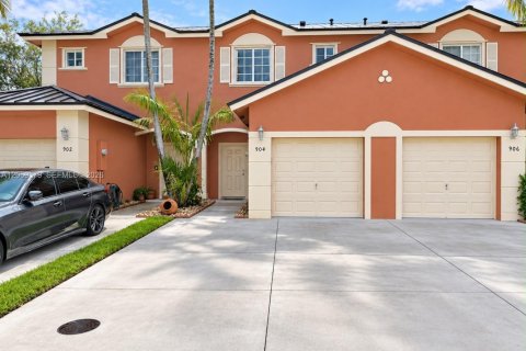 Touwnhouse à Pembroke Pines, Floride 3 chambres, 147.16 m2 № 2261182