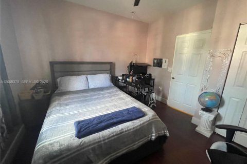 Touwnhouse à vendre à Pembroke Pines, Floride: 3 chambres, 147.16 m2 № 2261182 - photo 25