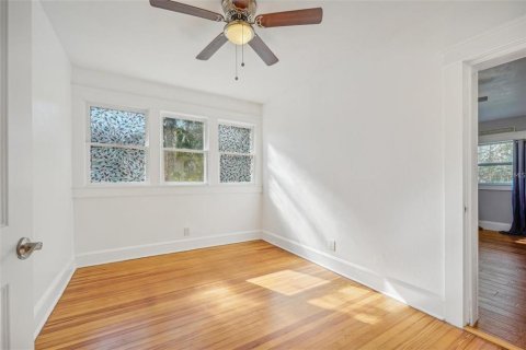 House in Daytona Beach, Florida 4 bedrooms, 239.32 sq.m. № 1767591 - photo 20
