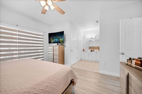 Купить виллу или дом в Майами, Флорида 3 спальни, 125.33м2, № 1807714 - фото 28