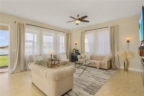 Villa ou maison à vendre à Punta Gorda, Floride: 5 chambres, 377.83 m2 № 1918400 - photo 15