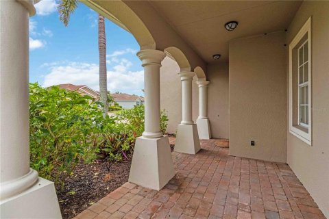Villa ou maison à vendre à Punta Gorda, Floride: 5 chambres, 377.83 m2 № 1918400 - photo 10