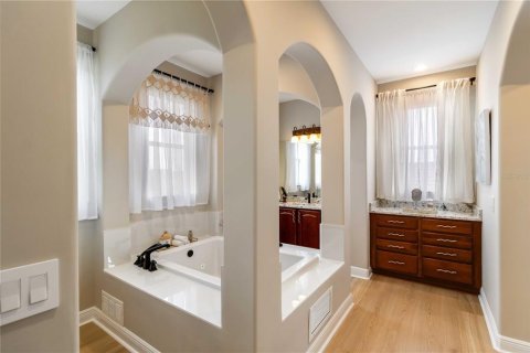 Villa ou maison à vendre à Punta Gorda, Floride: 5 chambres, 377.83 m2 № 1918400 - photo 7