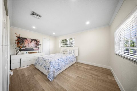 Villa ou maison à vendre à Hialeah, Floride: 4 chambres, 180.23 m2 № 1932625 - photo 24