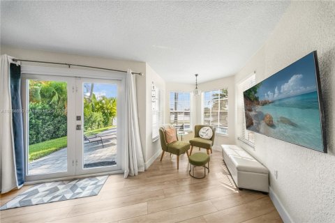 Villa ou maison à vendre à Hialeah, Floride: 4 chambres, 180.23 m2 № 1932625 - photo 20