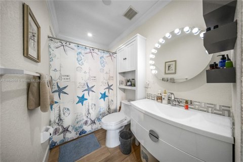 Villa ou maison à vendre à Hialeah, Floride: 4 chambres, 180.23 m2 № 1932625 - photo 27