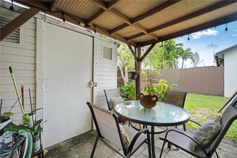 Купить виллу или дом в Майами, Флорида 3 спальни, 133.31м2, № 1957538 - фото 9