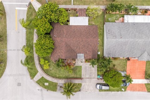 Купить виллу или дом в Майами, Флорида 3 спальни, 133.31м2, № 1957538 - фото 6