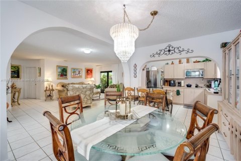 Купить виллу или дом в Майами, Флорида 3 спальни, 133.31м2, № 1957538 - фото 20