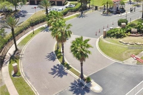 Condo in Orlando, Florida, 3 bedrooms  № 1903199 - photo 2