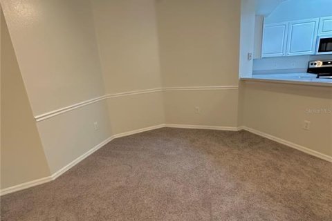Condo in Orlando, Florida, 3 bedrooms  № 1903199 - photo 16