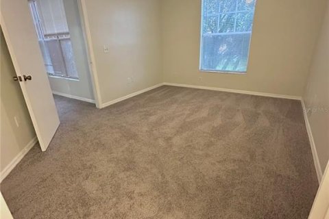 Condo in Orlando, Florida, 3 bedrooms  № 1903199 - photo 17