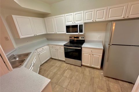 Condo in Orlando, Florida, 3 bedrooms  № 1903199 - photo 15