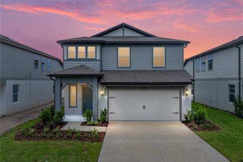 Casa en alquiler en Zephyrhills, Florida, 5 dormitorios, 240.25 m2 № 1906505 - foto 1