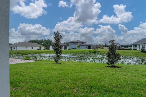 Casa en alquiler en Zephyrhills, Florida, 5 dormitorios, 240.25 m2 № 1906505 - foto 4