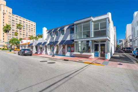 Снять в аренду кондоминиум в Майами-Бич, Флорида 2 спальни, № 2001730 - фото 21