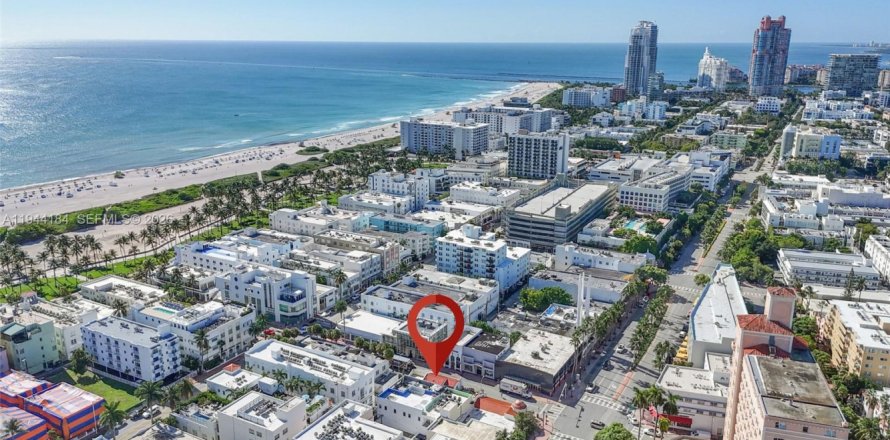 Кондоминиум с 2 спальнями в Майами-Бич, Флорида № 2001730