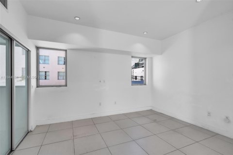 Снять в аренду кондоминиум в Майами-Бич, Флорида 2 спальни, № 2001730 - фото 6