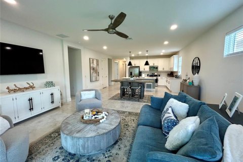 House in Sarasota, Florida 3 bedrooms, 165.74 sq.m. № 1813312 - photo 18