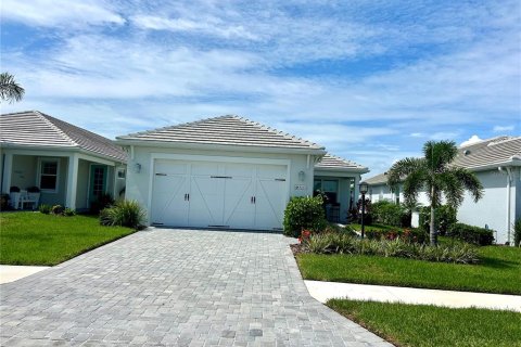House in Sarasota, Florida 3 bedrooms, 165.74 sq.m. № 1813312 - photo 2