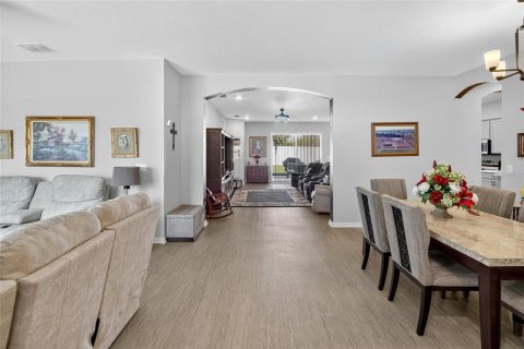 Villa ou maison à vendre à Lakeland, Floride: 4 chambres, 214.98 m2 № 2098544 - photo 13