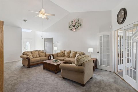 Casa en venta en Lakeland, Florida, 3 dormitorios, 157.66 m2 № 2195743 - foto 11