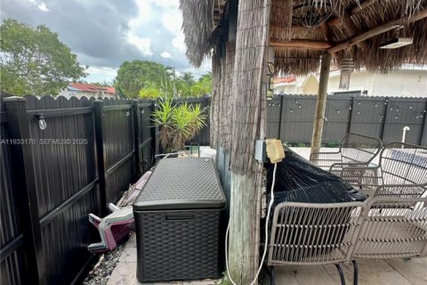 Снять в аренду виллу или дом в Майами, Флорида 4 спальни, 157.93м2, № 1991912 - фото 13