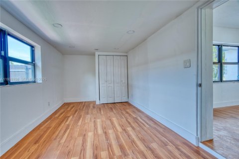 Купить виллу или дом в Мирамар, Флорида 3 спальни, 109.25м2, № 1988958 - фото 12