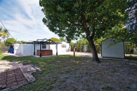 Купить виллу или дом в Мирамар, Флорида 3 спальни, 109.25м2, № 1988958 - фото 2