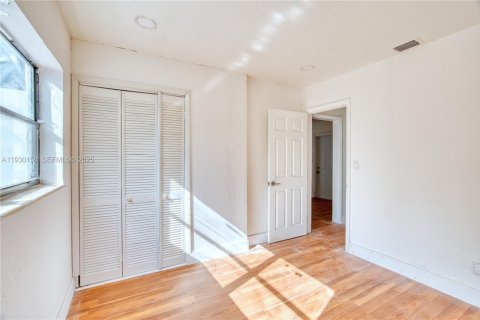 Купить виллу или дом в Мирамар, Флорида 3 спальни, 109.25м2, № 1988958 - фото 14