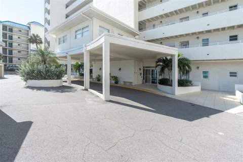 Condominio en venta en Saint Pete Beach, Florida, 1 dormitorio, 73.39 m2 № 2380544 - foto 2