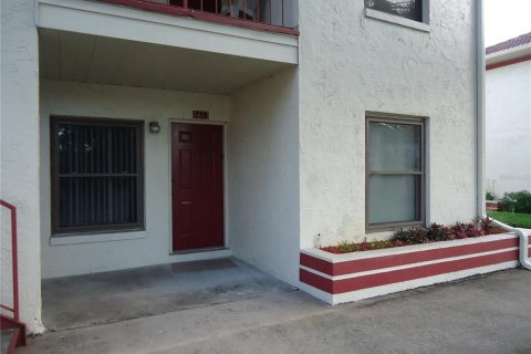 Copropriété à louer à Orlando, Floride: 3 chambres, 105.63 m2 № 1831305 - photo 1