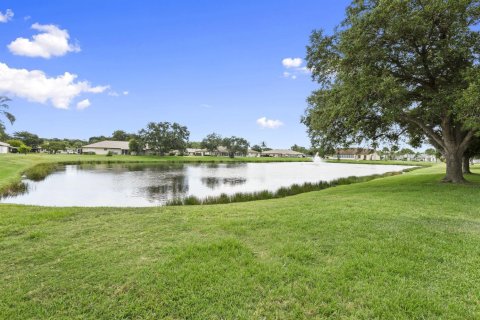Condo in St. Lucie, Florida, 2 bedrooms  № 2088307 - photo 19