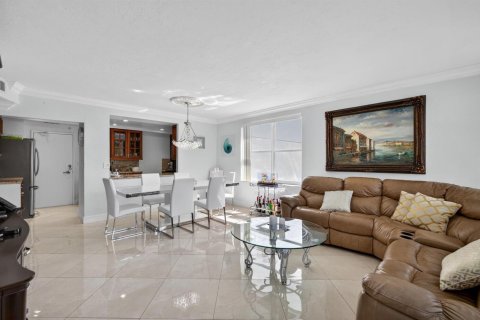 Copropriété à vendre à Fort Lauderdale, Floride: 2 chambres, 104.05 m2 № 2376402 - photo 8