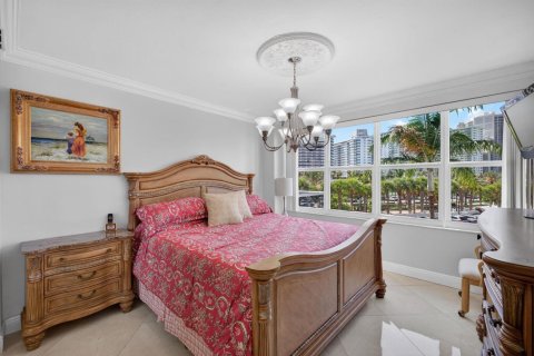 Copropriété à vendre à Fort Lauderdale, Floride: 2 chambres, 104.05 m2 № 2376402 - photo 30
