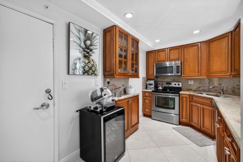 Copropriété à vendre à Fort Lauderdale, Floride: 2 chambres, 104.05 m2 № 2376402 - photo 17