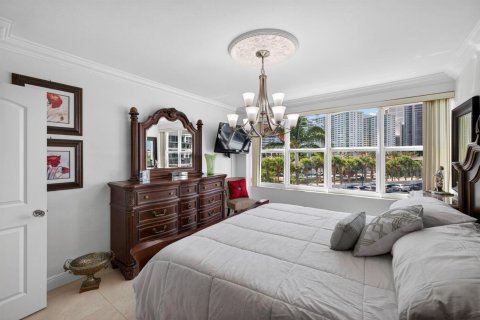 Copropriété à vendre à Fort Lauderdale, Floride: 2 chambres, 104.05 m2 № 2376402 - photo 25