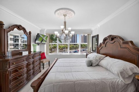 Copropriété à vendre à Fort Lauderdale, Floride: 2 chambres, 104.05 m2 № 2376402 - photo 24