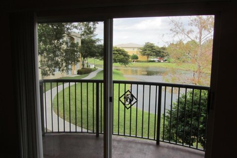 Townhouse in Royal Palm Beach, Florida 2 bedrooms, 102.84 sq.m. № 2088024