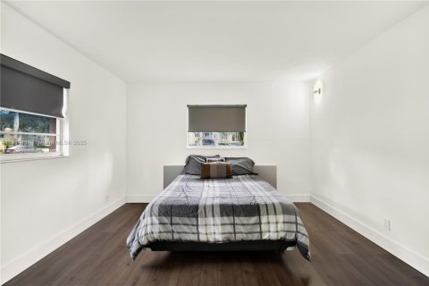 Condominio en venta en Pembroke Pines, Florida, 2 dormitorios, 131.64 m2 № 1970683 - foto 26