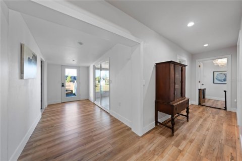 Propiedad comercial en venta en Winter Garden, Florida, 167.6 m2 № 2127681 - foto 14