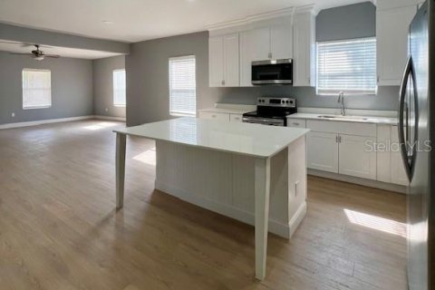 Купить виллу или дом в Тампа, Флорида 7 комнат, 126.35м2, № 1725830 - фото 6