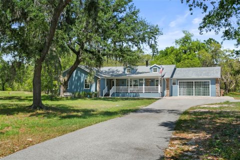 House in Clermont, Florida 4 bedrooms, 268.77 sq.m. № 1629490 - photo 5